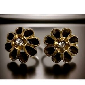 14kt Gold Earrings 585 Crafted from The Metropolitan Museum Of Art in New York